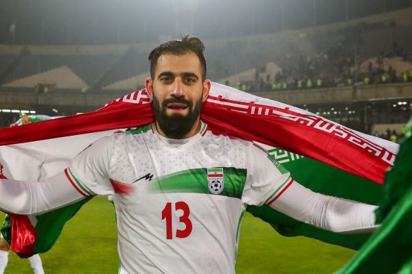 پاسخ کنعانی به کاپیتان سابق استقلال عکس