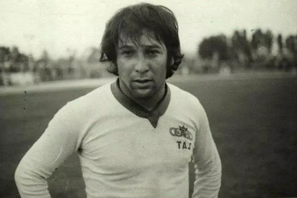  مژدهی  این استقلال طلسم‌شکنی ‌می‌کند