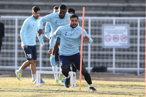  غلامی به جای آقاسی؛ عارف جانشین عارف شد