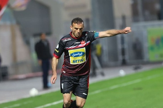 حاشیه دیدار سوپرجام اشکهای دروازهبان فولاد حسینی و پیروانی تشویق شدند