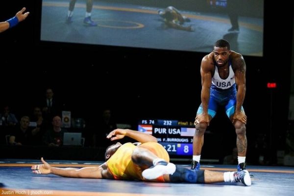  تیم منتخب جهان جایگزین ایران برای مبارزه با کشتی گیران آمریکایی شد