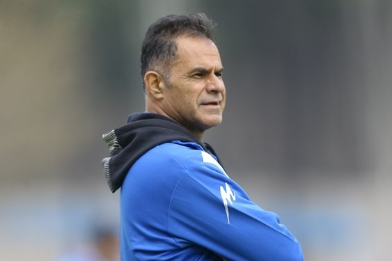 حاشیه بازی پیکان و استقلال غیبت عجیب مربی بدنساز استقلال