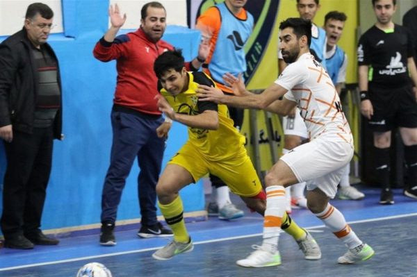 لیگ برتر فوتسال سبقت کراپ الوند و مقاومت از مس سونگون