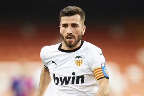 رونمایی از محبوبترین گزینه سران بارسلونا جهت تقویت خط دفاعی