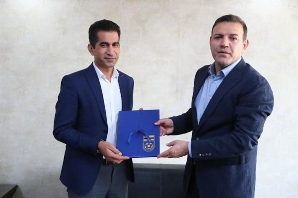 گزارش تسنیم افشاگری دبیرکل فدراسیون فوتبال درباره پیام تبریک فیفا و اصلاح اساسنامه خط بطلان روی ادعاهای واهی