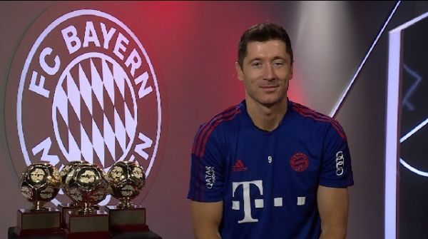 لواندوفسکی و ثبت یک رکورد خاص دیگر کسب 4 جایزه IFFHS در یک سال