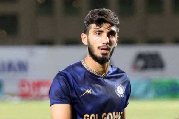  محمد آقاجان‌پور به تراکتور پیوست