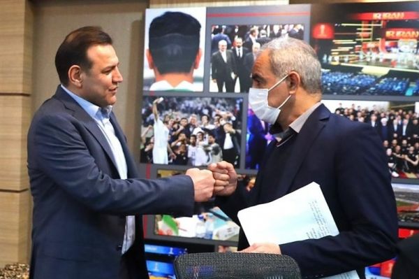  گزارش تسنیم  نقش نایب رئیس غیرقانونی فدراسیون فوتبال در حذف پرسپولیس و استقلال از آسیا