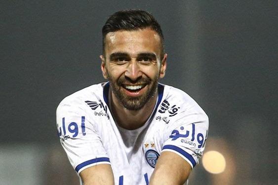  مطهری  ناراحت هستم که کم بازی می کنم  صبر آتش را گلستان می کند