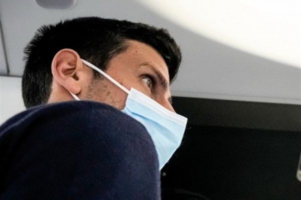  جوکوویچ  حاضرم گرنداسلم‌های ویمبلدون و فرانسه را از دست بدهم تا اینکه واکسن کرونا بزنم