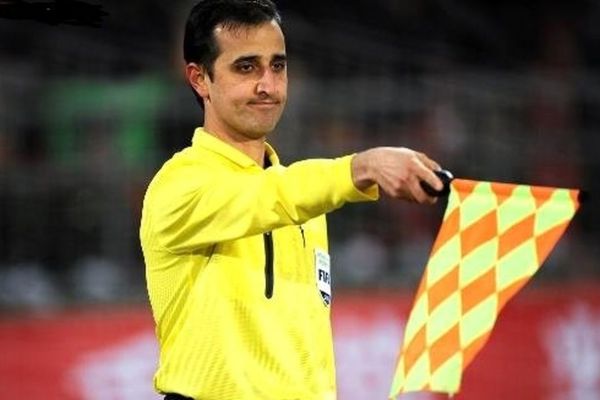 کمکداور بینالمللی در غم از دست دادن پدر به سوگ نشست