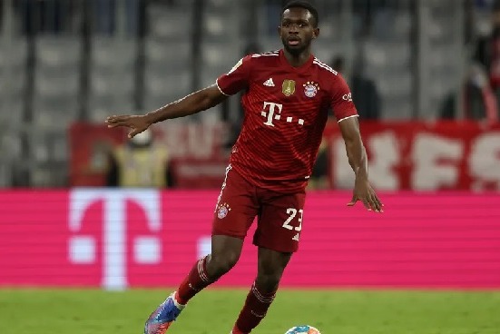 بایرنمونیخ اعتماد خود را به مدافع فرانسویاش از دست داده است