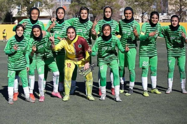  برگزاری دیدار معوقه هفته دهم فوتبال بانوان  صدرجدول به رنگ سبز درآمد