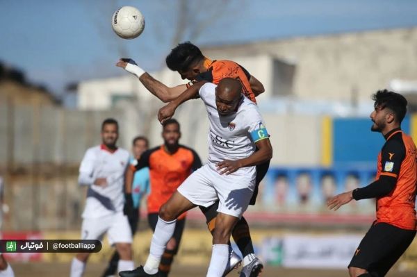 مس رفسنجان یک - فولاد یک پرهیجان اما بدون برنده دوئل تیکی تاکا و فوتبال دفاعی برای تقسیم امتیازها