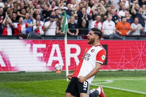  جهانبخش به امید گل مقابل کامبور  عکس