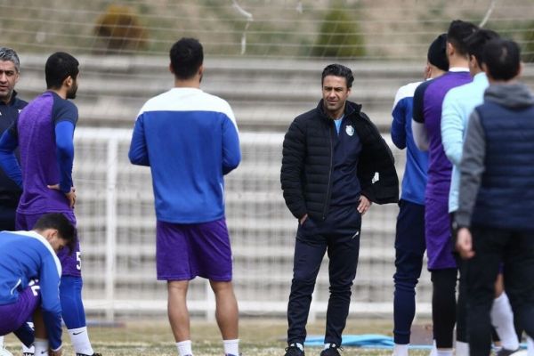 سرخاب چینی رابطه وریا و فرهاد شکست اما اشتباه مجیدی بزرگتر بود این همان کاپیتانی نبود که مجیدی جام را روی دستش تصور میکرد