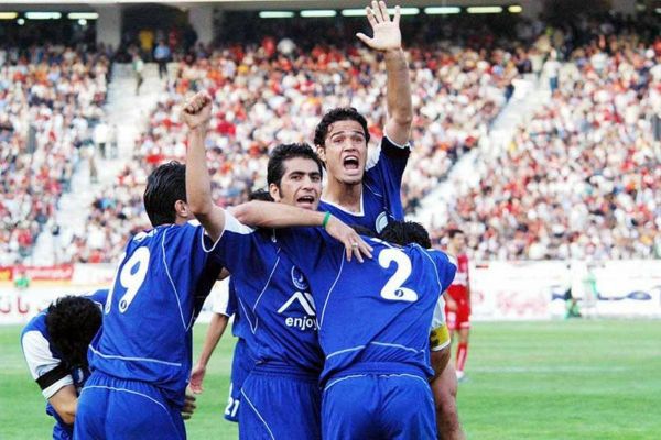  زوج خط حمله استقلال در نقشی متفاوت بهم رسیدند