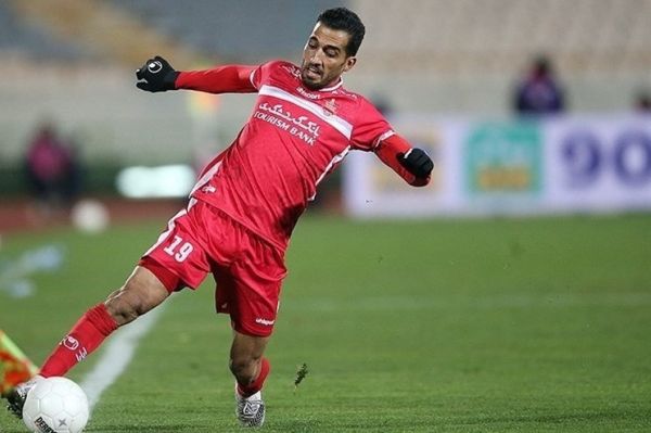  مدیر روابط عمومی پرسپولیس  وحید امیری کارت معافیت داشته و مشکلی بابت سربازی ندارد