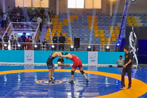 مسابقات جام تختی با غیب کشتیگیر پرافتخار و حضور ۲ تیم خارجی آغاز شد