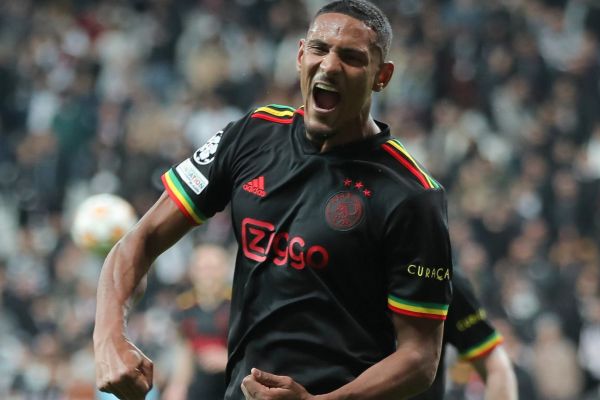 نگاهی به پدیده فصل چمپیونزلیگ؛ لواندوفسکی و هالند را توی جیبش گذاشت