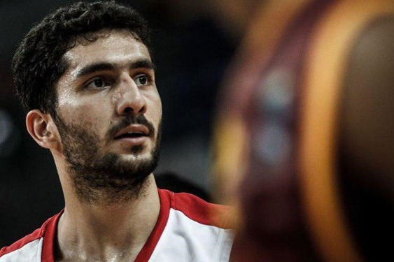 زنگنه به خودمان باختیم سرمان پایین است