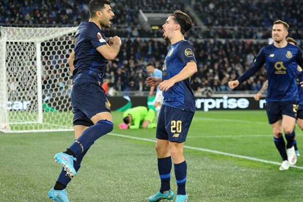  تمجید ویژه سرمربی پورتو از طارمی  او فراتر از یک مهاجم است