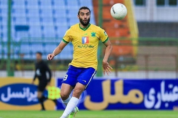 بزرگ اگر دیده شدم به خاطر صنعت نفت بود گلگهر یکی از بهترین تیمهای لیگ برتر است