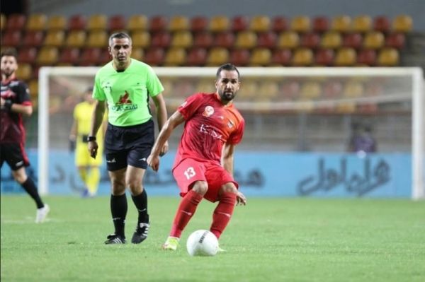 آبشک حیف شد که ۲ امتیاز را مقابل هوادار از دست دادیم زمین مسابقه مناسب نبود