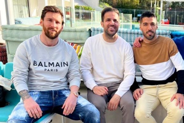  عکس؛ حضور سوارز و فابرگاس در جشن تولد همسر مسی