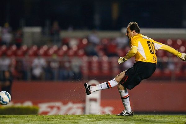  آمار بهتر یک دروازه‌بان برزیلی نسبت به اکثر مهاجمان ایران