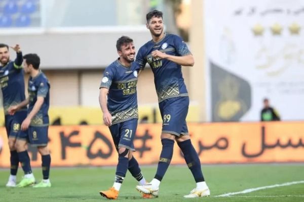  خرید طلایی قلعه‌نویی در بازار زمستانی