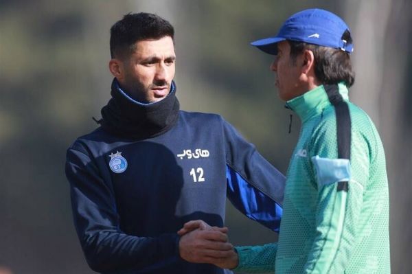  نقد عزیزیان به مظاهری  تحمل رقیب را ندارد