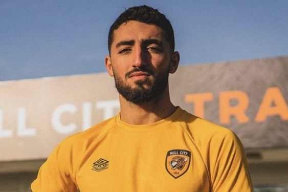 صیادمنش به دیدار برابر وست برومویچ میرسد