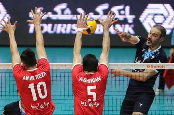  لیگ برتر والیبال  پیکان از سد سپاهان گذشت  شاگردان اکبری به فینال نزدیک شدند