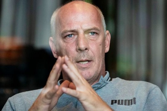 طی یک شرطبندی عجیب؛ قهرمان آلمانی سابق یورو سرمربی تیم دسته هشتمی شد