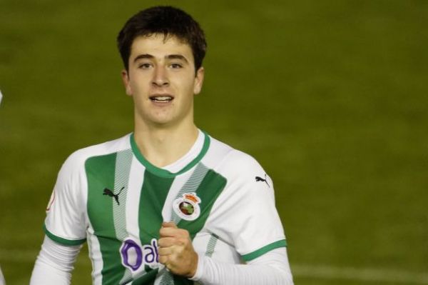 ابهام در مورد پدیده تازهوارد بارسلونا؛ «پدری جدید» در راه است