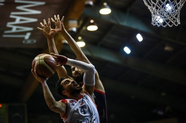 لیگ برتر بسکتبال شهرداری گرگان برابر مس رفسنجان به برتری رسید