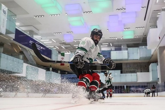 نخستین حضور و نخستین مدال هاکی روی یخ ایران یوزها نایب قهرمان جهان شدند