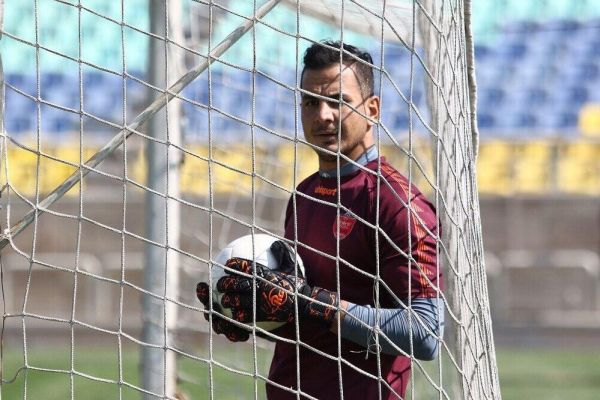 عزیزیان اشتباه لک جبرانناپذیر بود گلری در پرسپولیس از تیم ملی هم سختتر است