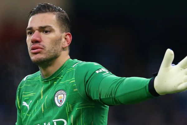 واکنش دروازهبان منچسترسیتی به تصویر منتشر شده از دربی منچستر