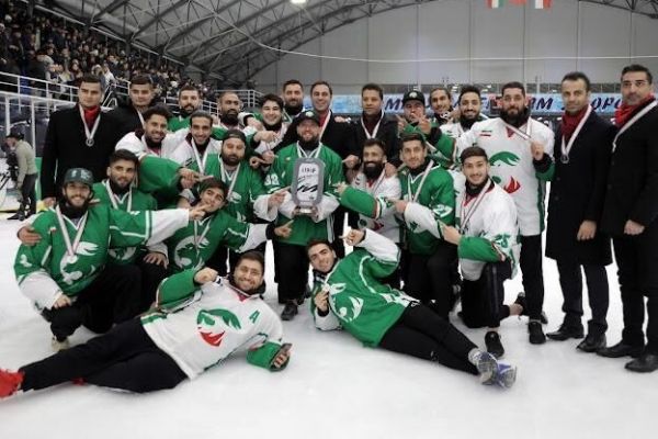  کاپیتان تیم ملی ایران بهترین دفاع هاکی روی یخ جهان