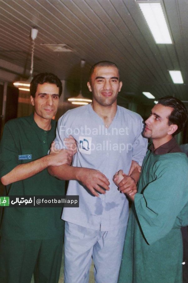  نوستالژی  لحظات پرالتهاب بیمارستان کسری قبل از عمل جراحی احمدرضا عابدزاده، اسفند۱۳۸۰