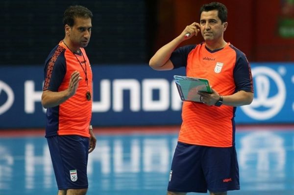 توافق مربی پیشین تیم ملی فوتسال با فدراسیون اندونزی هاشمزاده تا ۳ ماه دیگر قرارداد دارم