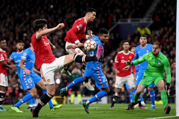  گزارش تصویری  منچستریونایتد 0-1 اتلتیکو مادرید  یک هشتم نهایی لیگ قهرمانان