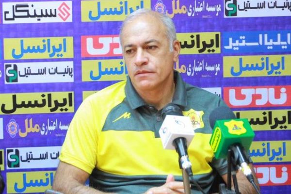 دهقان دور رفت پیکان و سپاهان ما را اذیت کردند نقاط ضعف و قوت پیکان را آنالیز کردیم