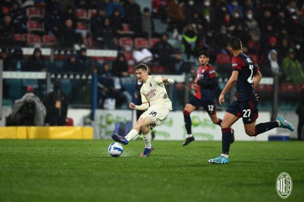 روسونری بالاخره هدیه اینتر را قبول کرد افزایش فاصله میلان با تعقیب کنندگان