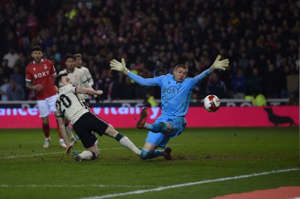  بسته شدن پرونده مرحله یک چهارم با پیروزی لیورپول  نبرد جذاب کلوپ با پپ در نیمه نهایی