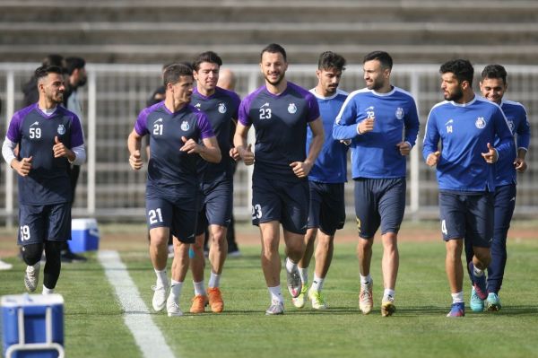  گزارش تمرین استقلال  اولین تمرین در سال جدید با چاشنی مرور کار‌های تاکتیکی