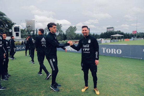  عکسی که استعداد 18 ساله یوونتوس کنار مسی منتشر کرد