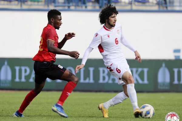  تغییر پست مدافع پرسپولیس در ازبکستان  عکس